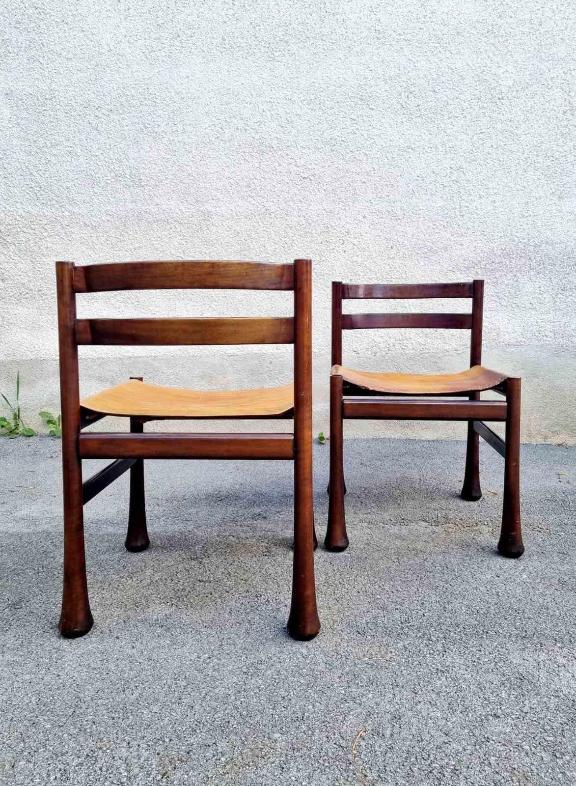 Italian Modern Rosewood and Leather Dining Chairs, Design Luciano Frigerio, 70s For Sale 2