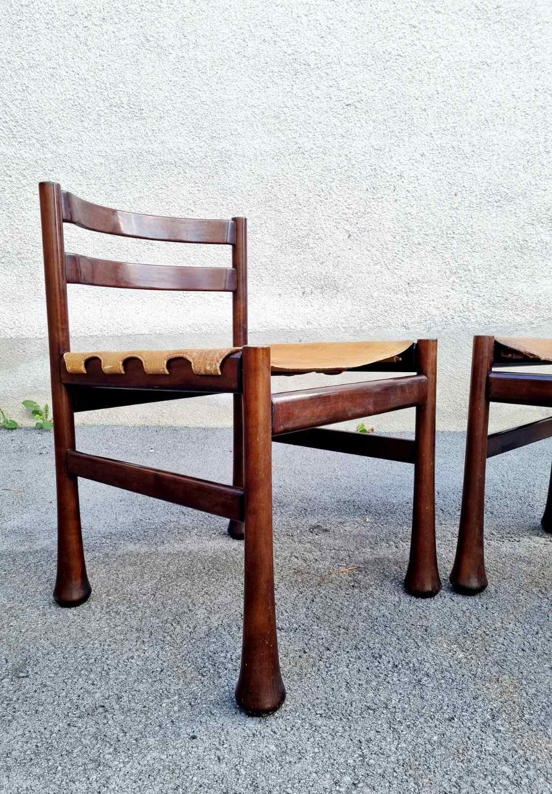 Italian Modern Rosewood and Leather Dining Chairs, Design Luciano Frigerio, 70s For Sale 3