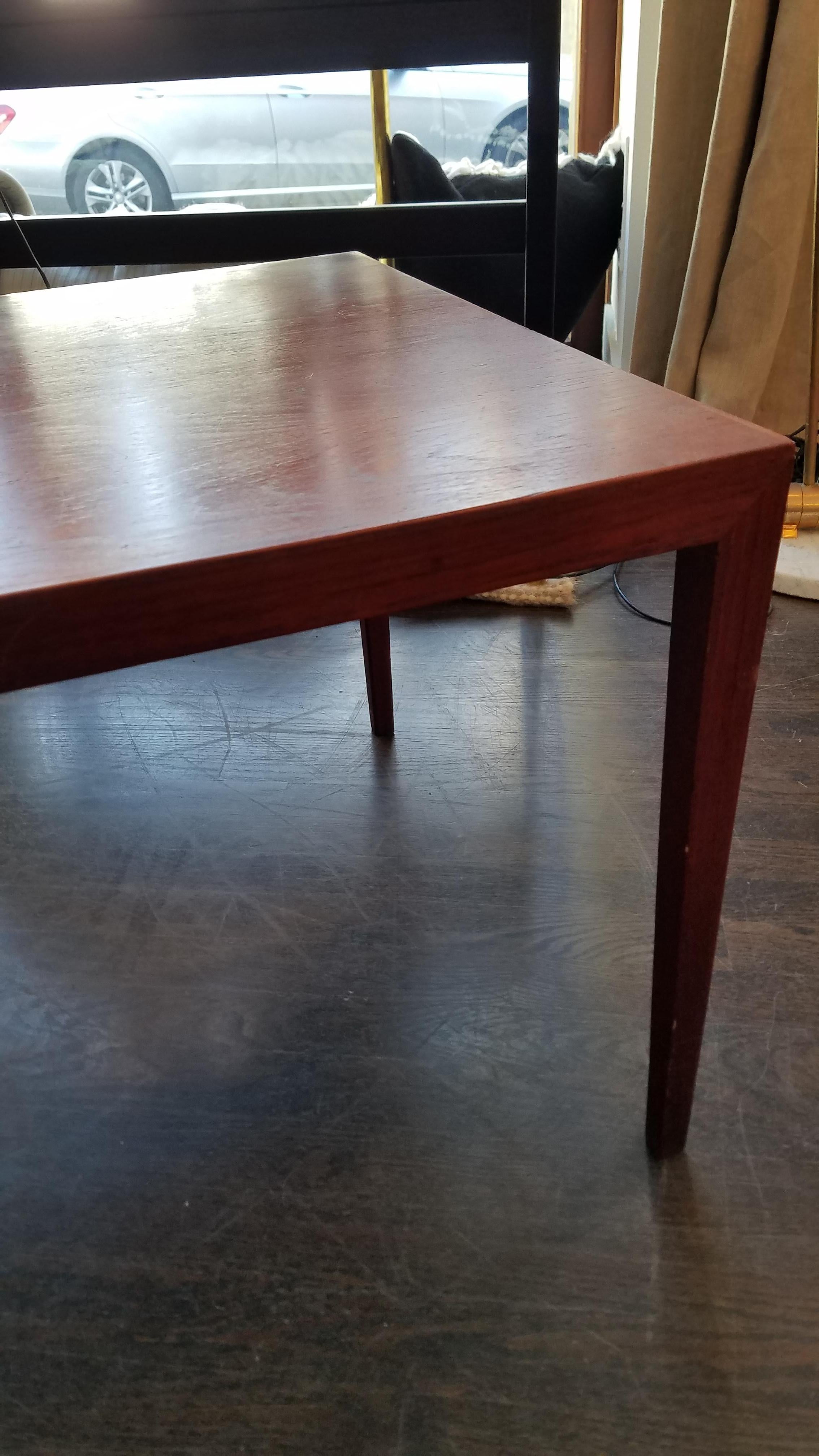 Italian Modern Rosewood Coffee Table In Good Condition For Sale In Sag Harbor, NY