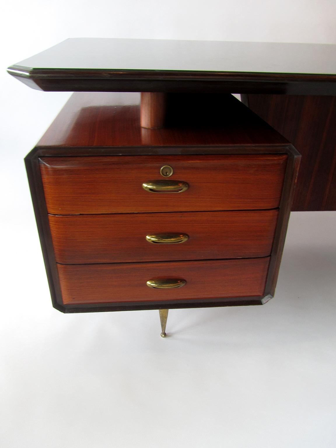 Italian Modern Rosewood, Mahogany, Glass and Bronze Executive Desk, circa 1955 In Good Condition In Hollywood, FL