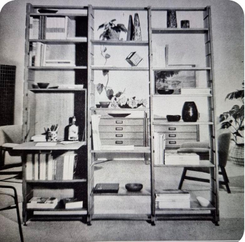 Italian Modern Rosewood Wall Unit/Bookcase by Gianfranco Frattini for Bernini For Sale 12