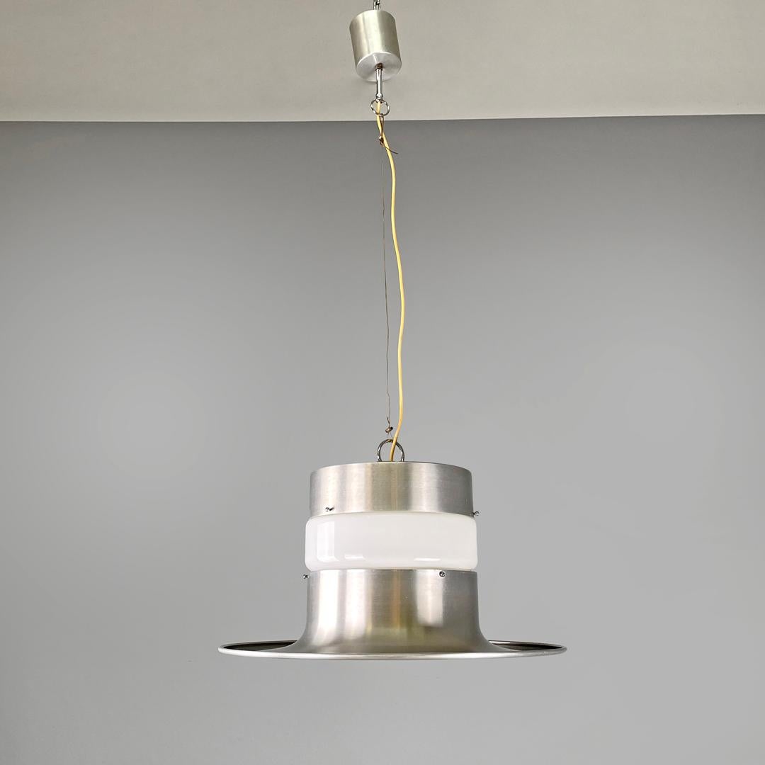 Modern Italian modern round base chandelier in aluminum and white glass band, 1970s For Sale