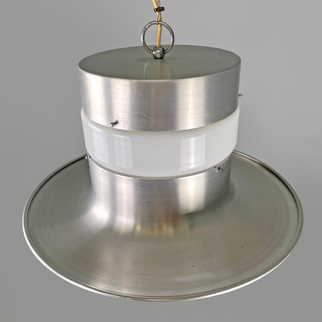 Italian modern round base chandelier in aluminum and white glass band, 1970s For Sale 3