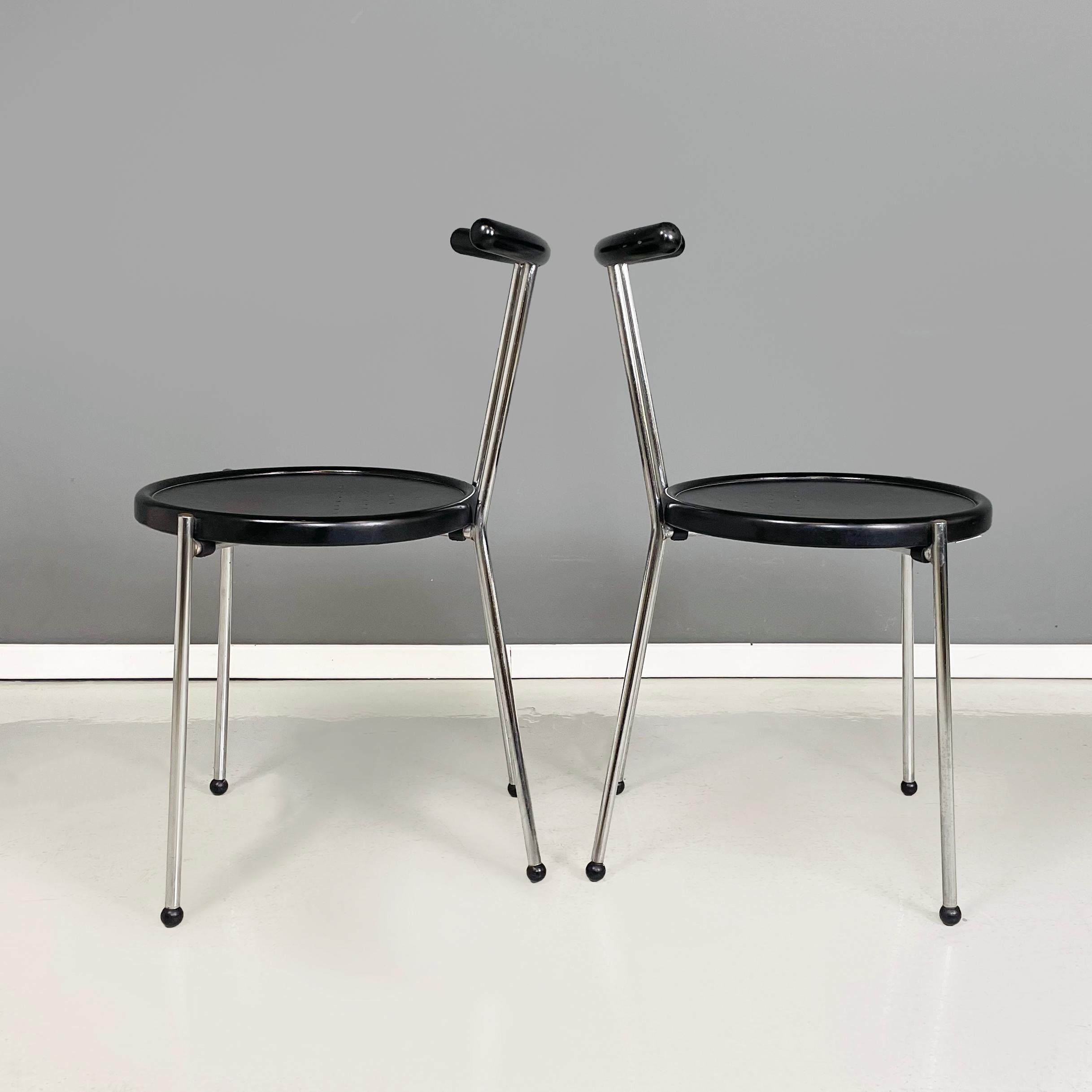 Modern Italian modern round Chairs in black wood and metal rod, 1980s For Sale