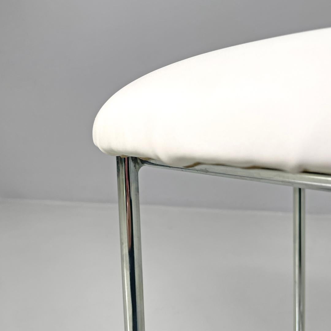 Italian modern round chromed metal stool and white faux leather, 1980s For Sale 5