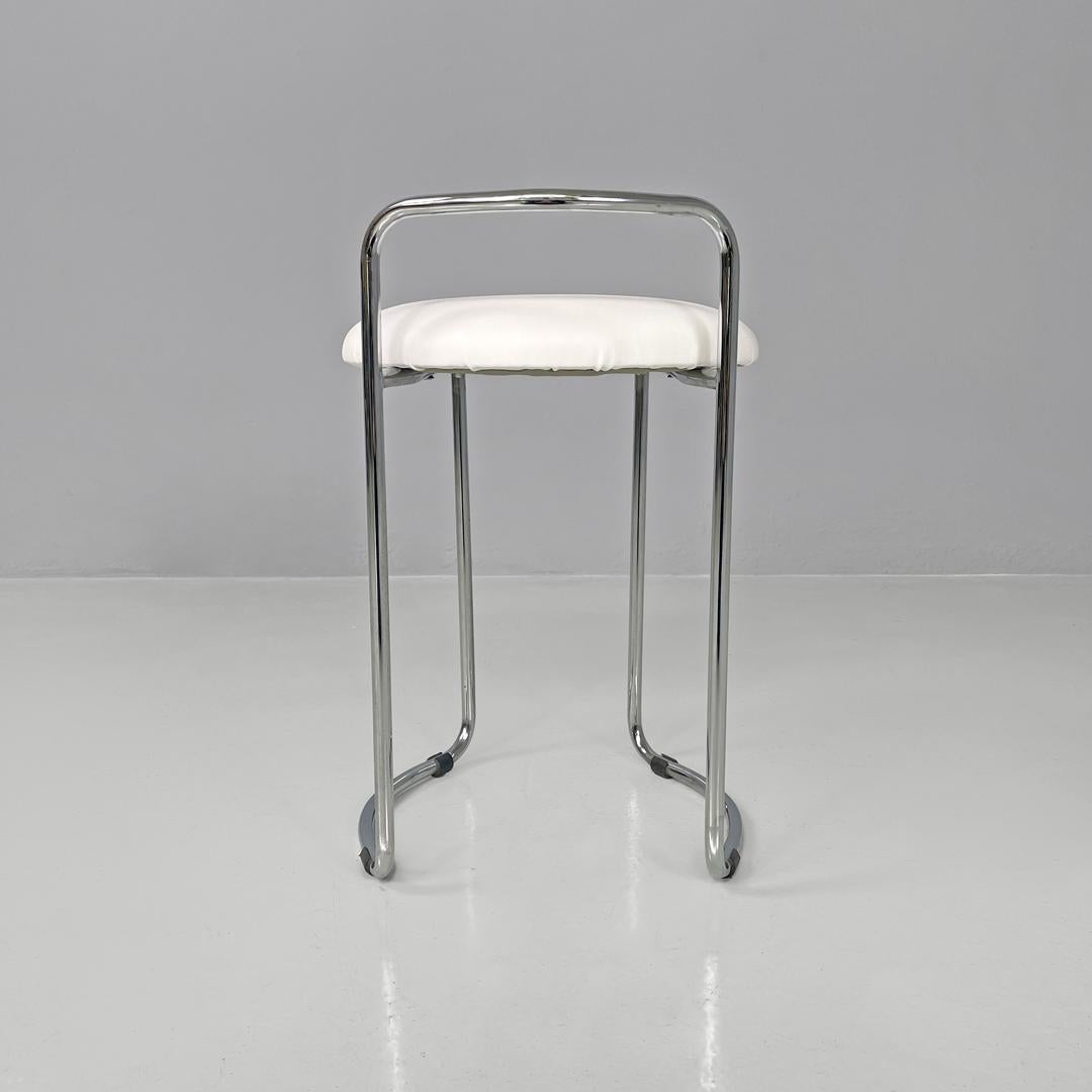 Metal Italian modern round chromed metal stool and white faux leather, 1980s For Sale