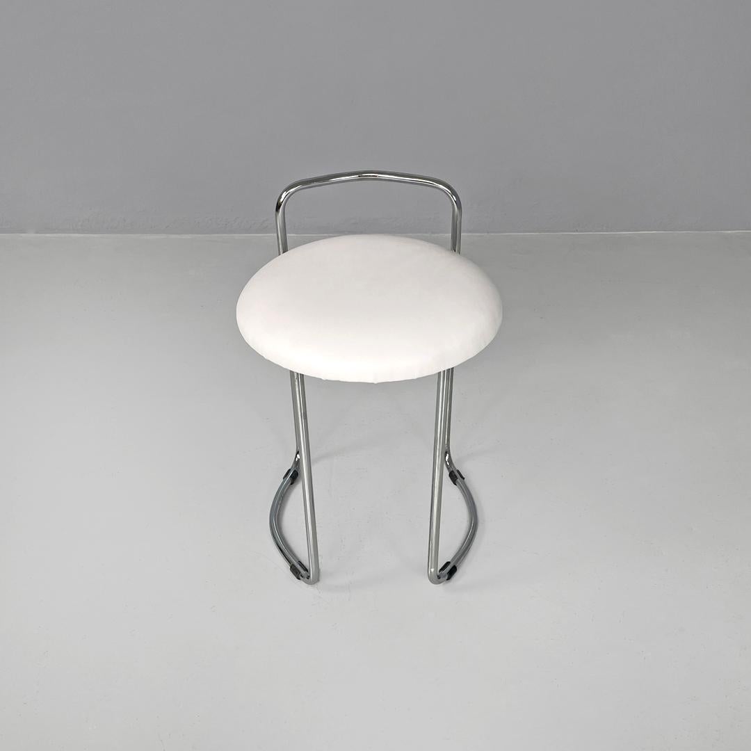 Italian modern round chromed metal stool and white faux leather, 1980s For Sale 1
