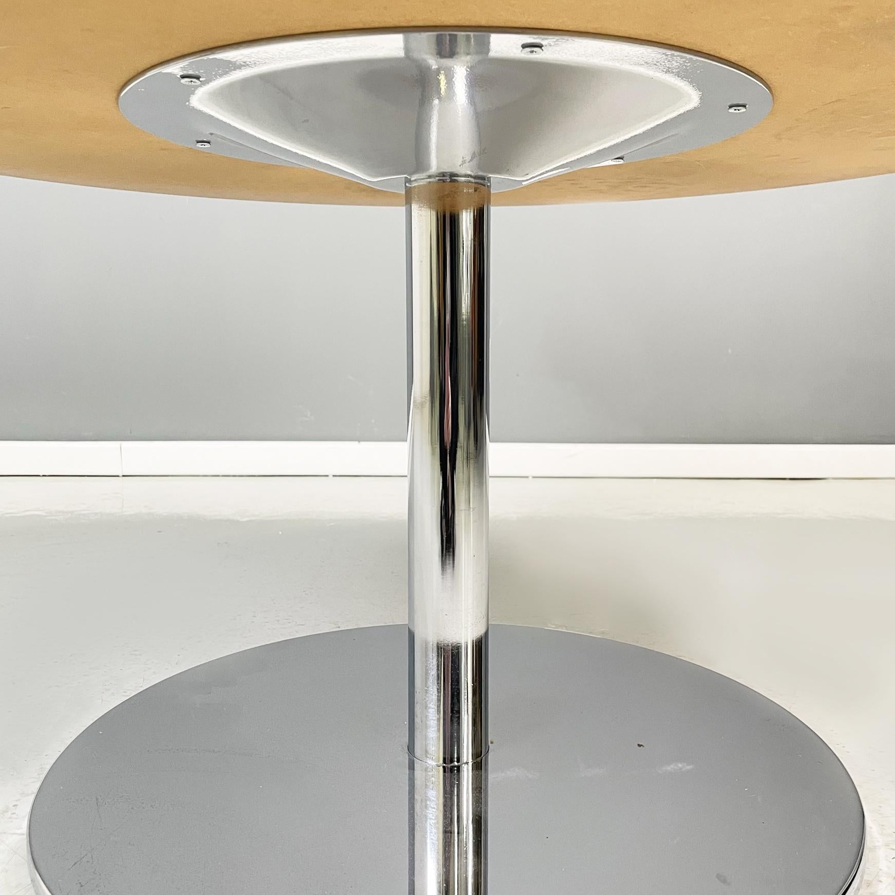 Italian Modern Round Coffe Table in White Wood and Metal, 1980s For Sale 5