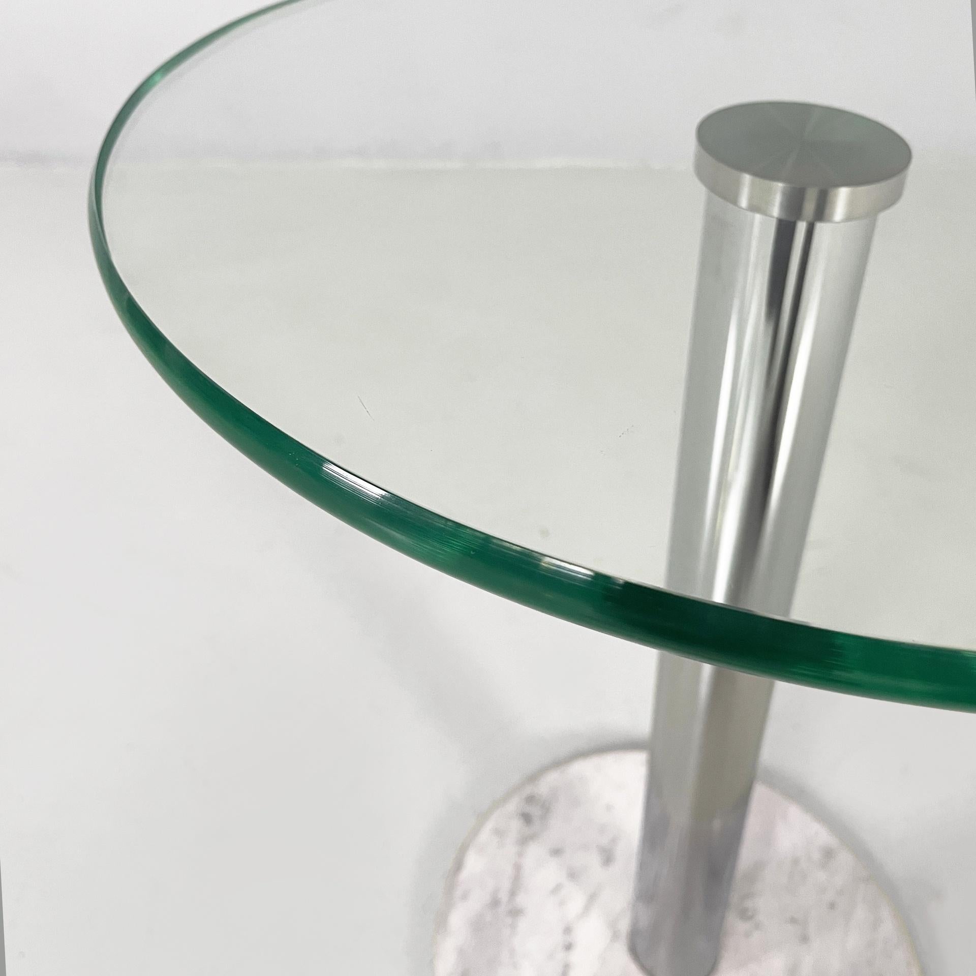 Mesa de centro redonda moderna italiana de cristal, acero y mármol, años 80 Vidrio en venta