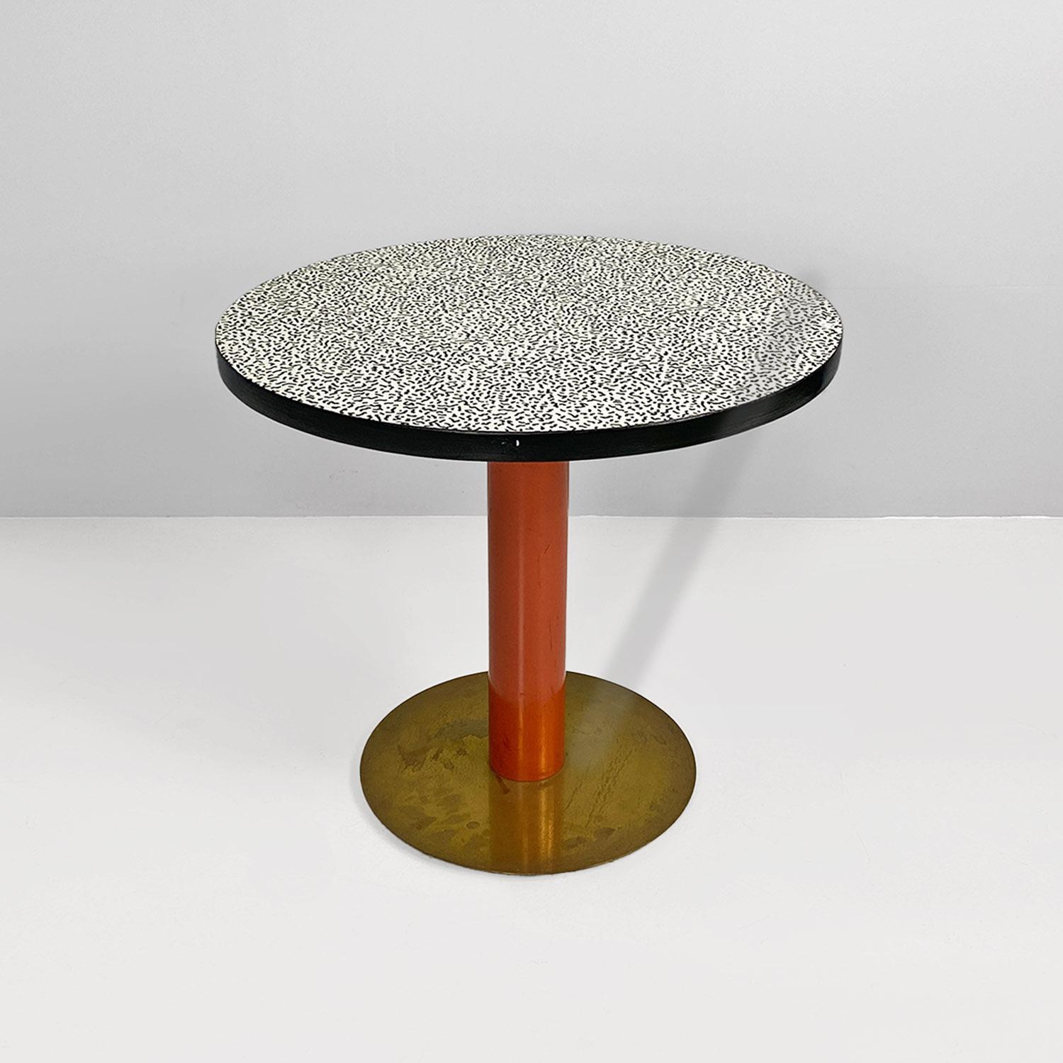 Mid-Century Modern Italian modern round coffee table with decorative bacterio pattern top, 1980s For Sale
