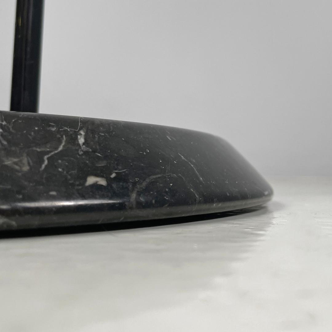 Tavolino moderno italiano con piano in vetro e base in marmo nero, anni '80 in vendita 10