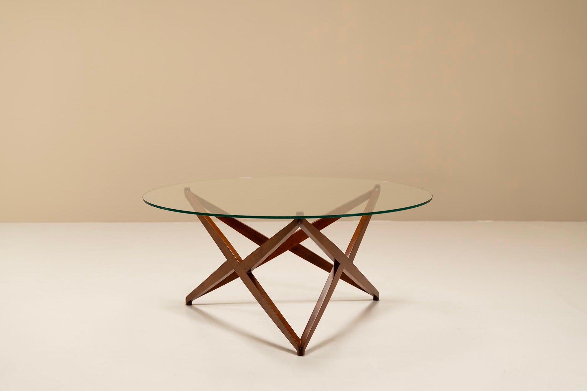 Italian Modern Round Coffee Table with Star-shaped Base by Angelo Ostuni, 1960s For Sale