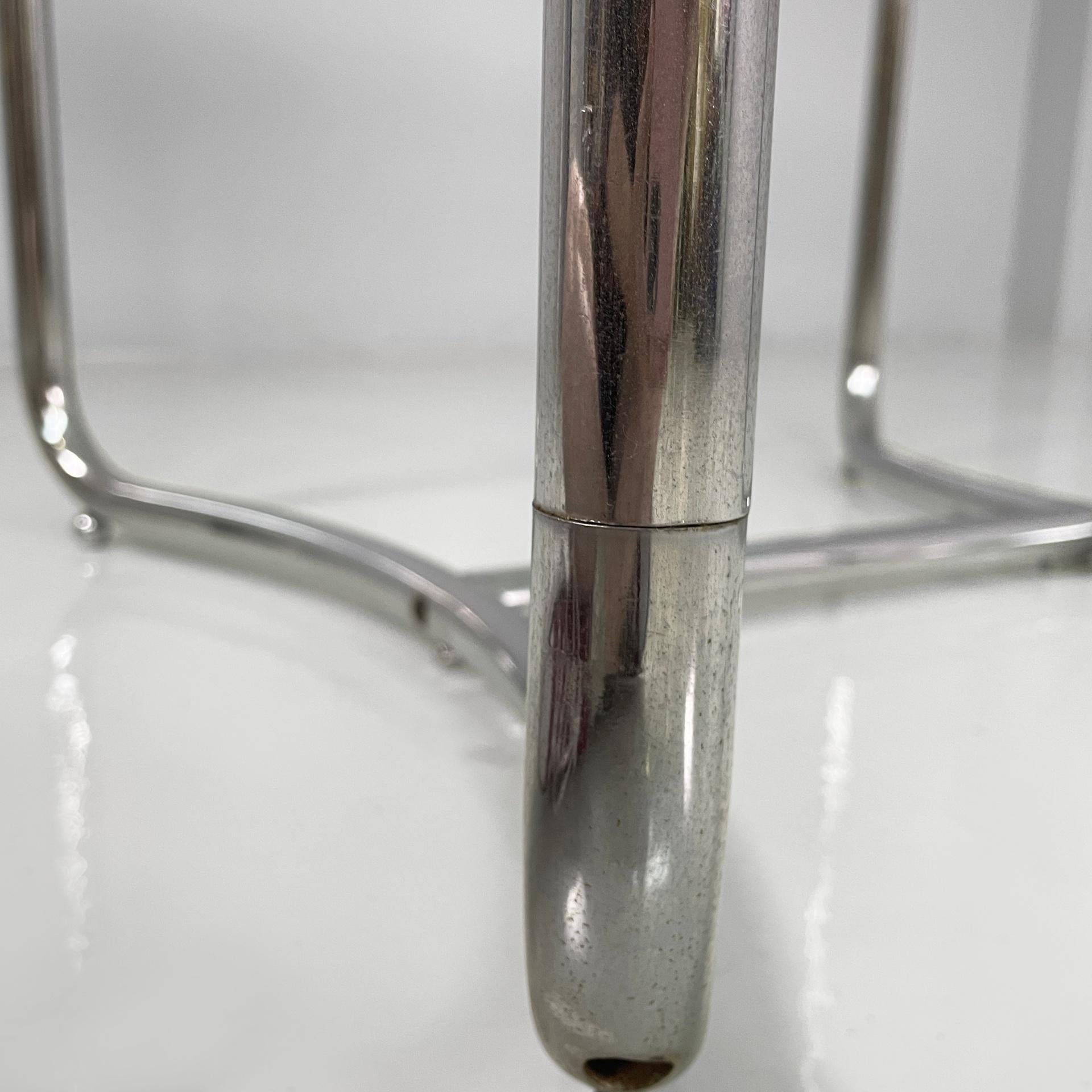 Italian modern round glass and steel dining table by Vittorio Introini, 1970s For Sale 9