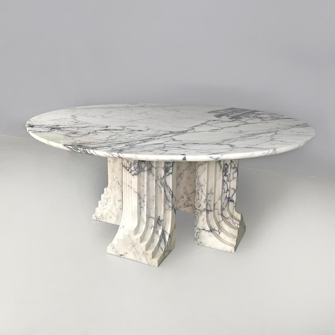 Tavolo moderno italiano rotondo in marmo Samo di Carlo Scarpa per Simon Gavina, anni '70 In condizioni buone in vendita a MIlano, IT