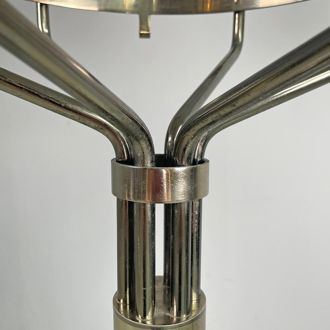 Perchero de pie redondo italiano moderno de metal Melpomene by BBPR for Artemide, 1970s en venta 6