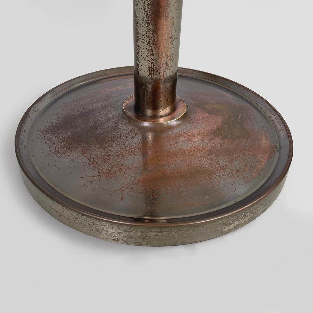 Perchero de pie redondo italiano moderno de metal Melpomene by BBPR for Artemide, 1970s en venta 10