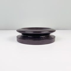 Centrotavola portacenere tondo moderno italiano a tasca in marmo nero, anni '70