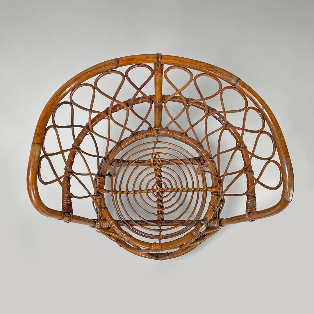 Fauteuils de cockpit modernes italiens en rotin avec décorations, 1970 en vente 1