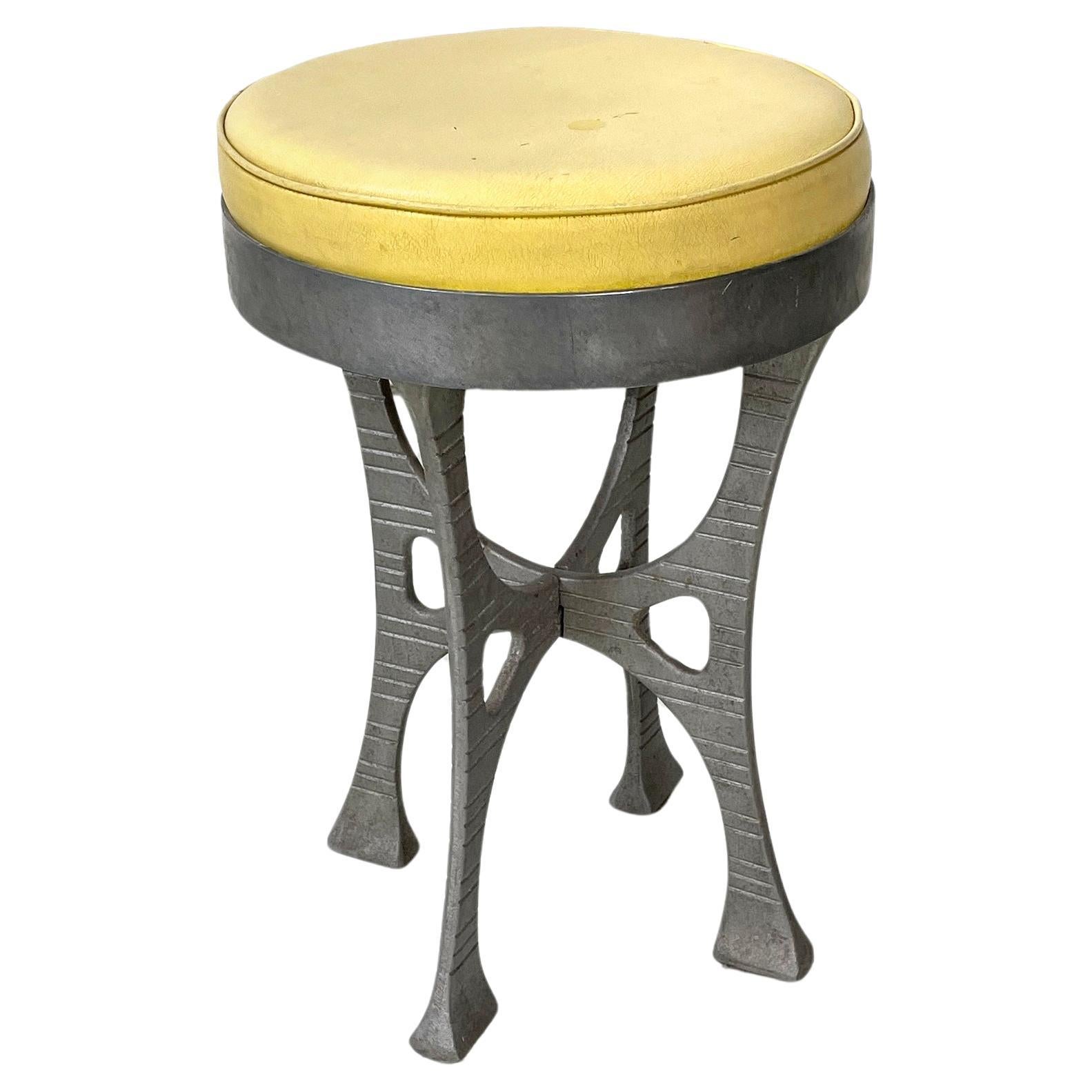 Italian Round stool in yellow leather and aluminium, 1940s For Sale