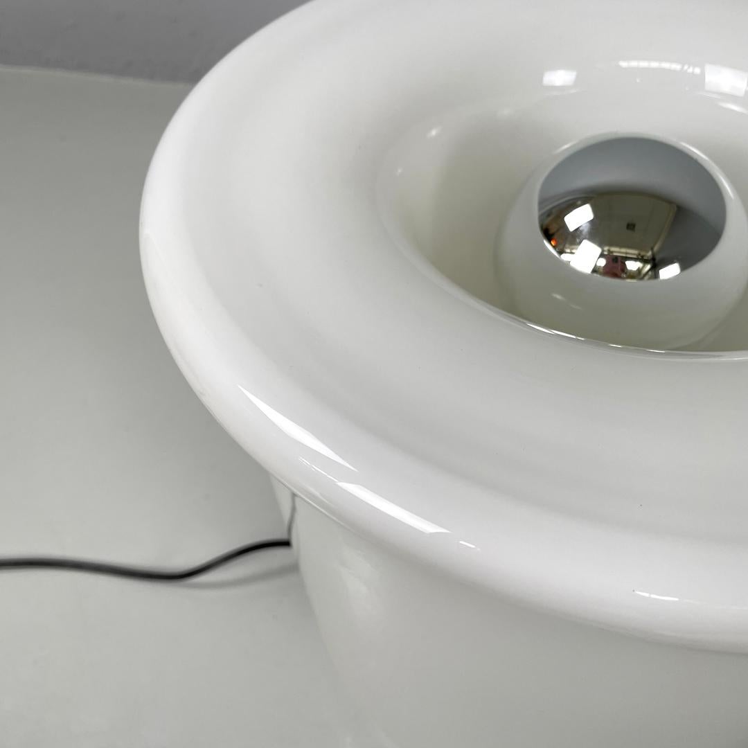Italian modern round table lamp with curved profiles metal and white glass 1970s For Sale 7