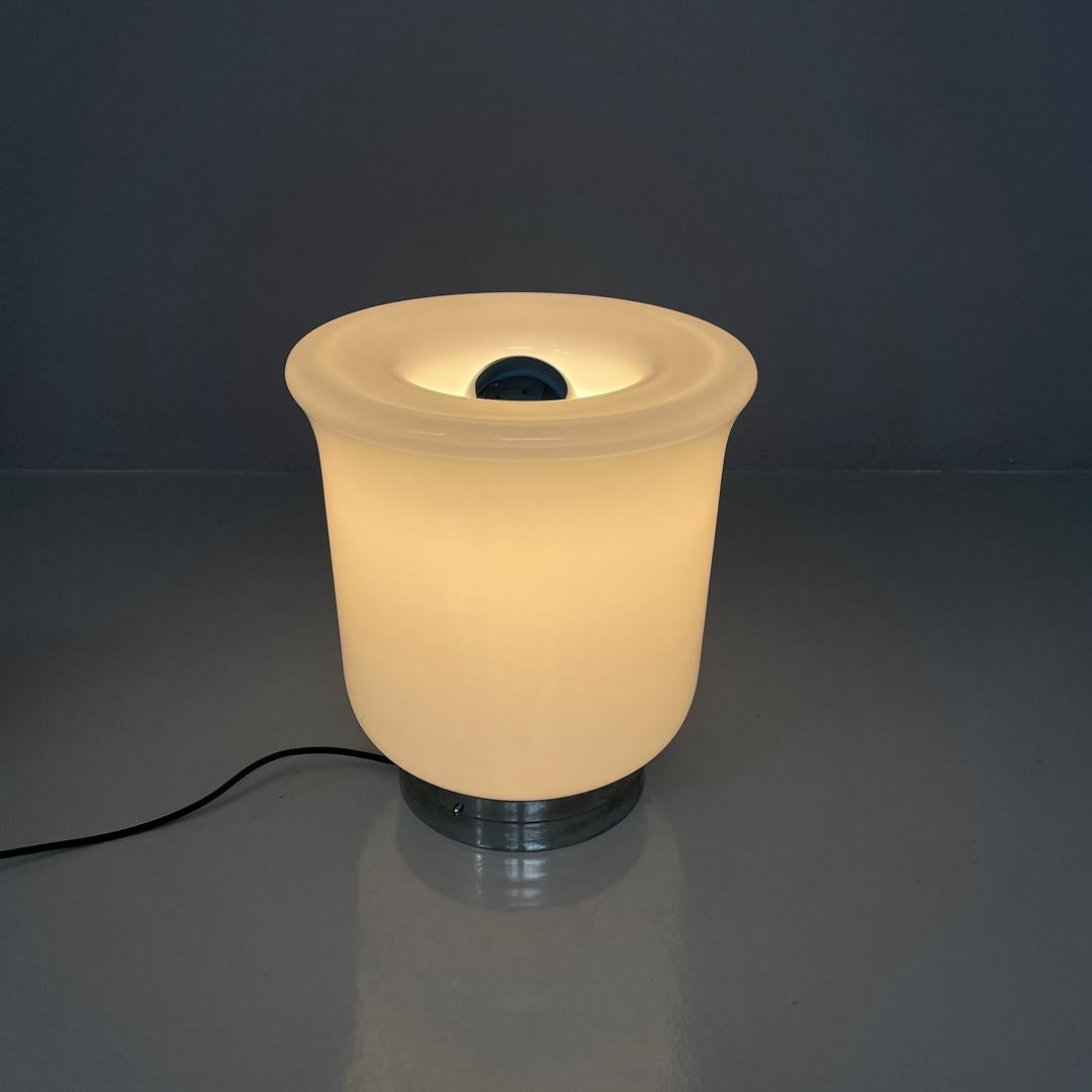 Modern Italian modern round table lamp with curved profiles metal and white glass 1970s For Sale