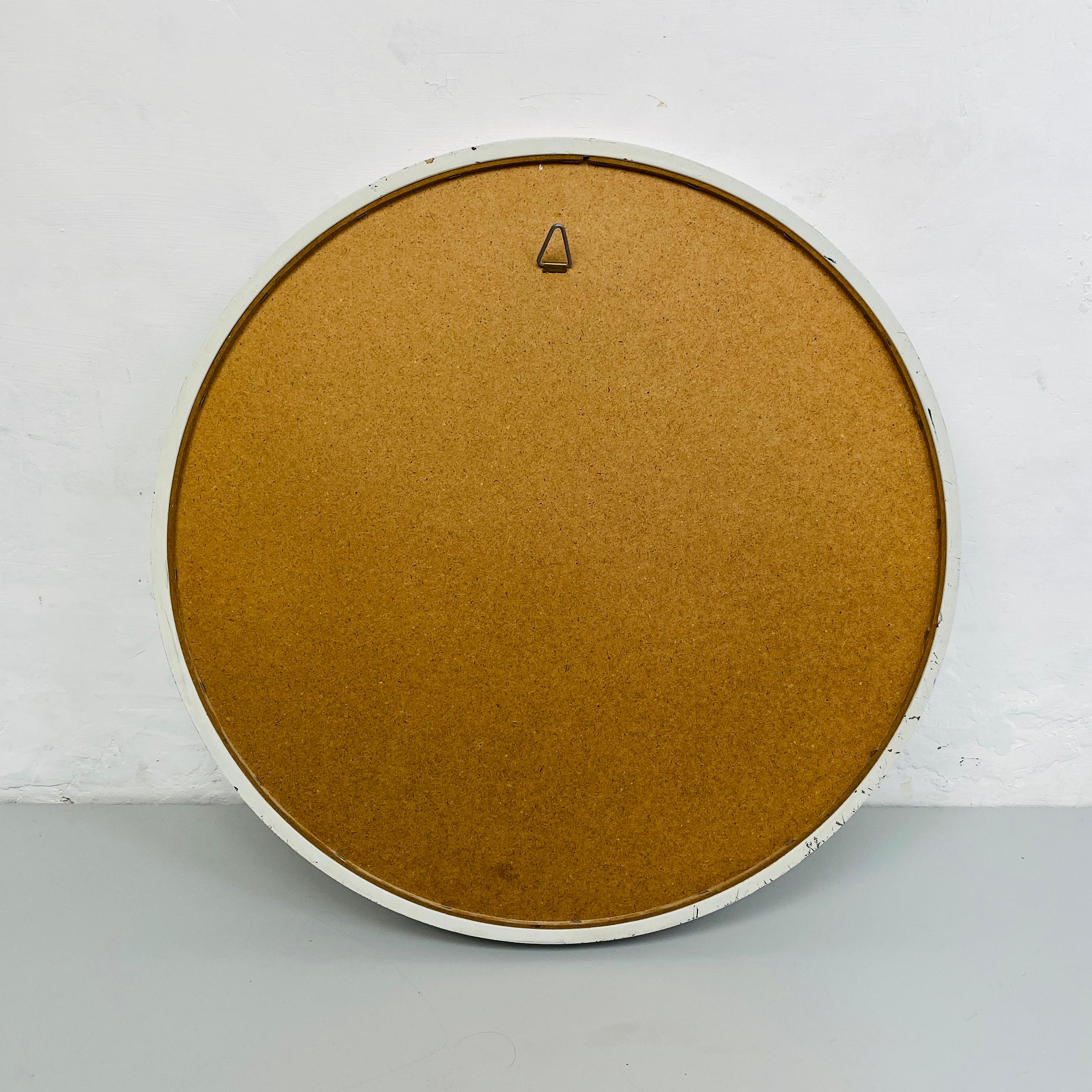 Italian Modern Round White Wood Wall Mirror, 1980s For Sale 7