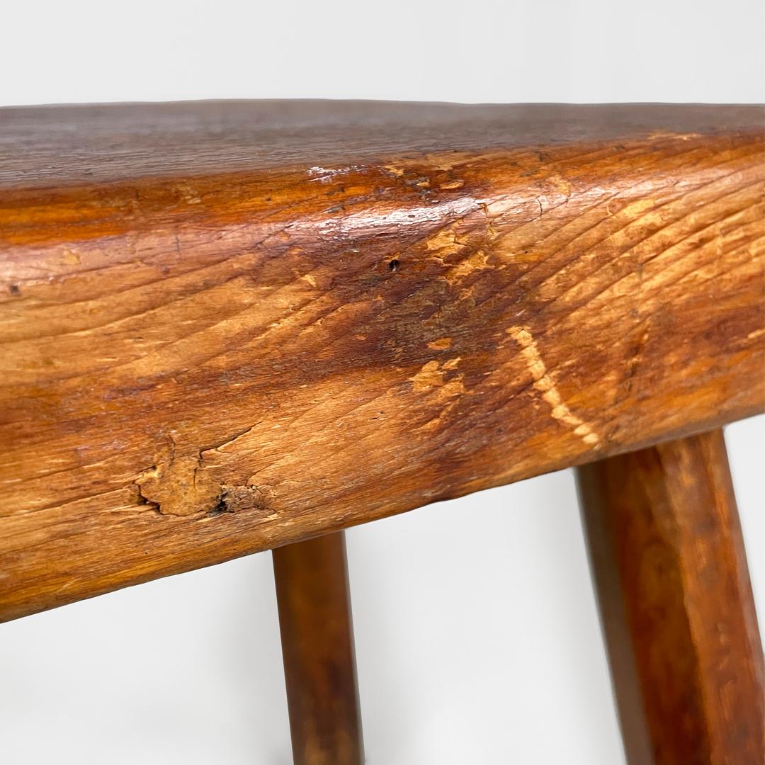 Tabourets en bois carrés arrondis modernes italiens, 1970 en vente 11