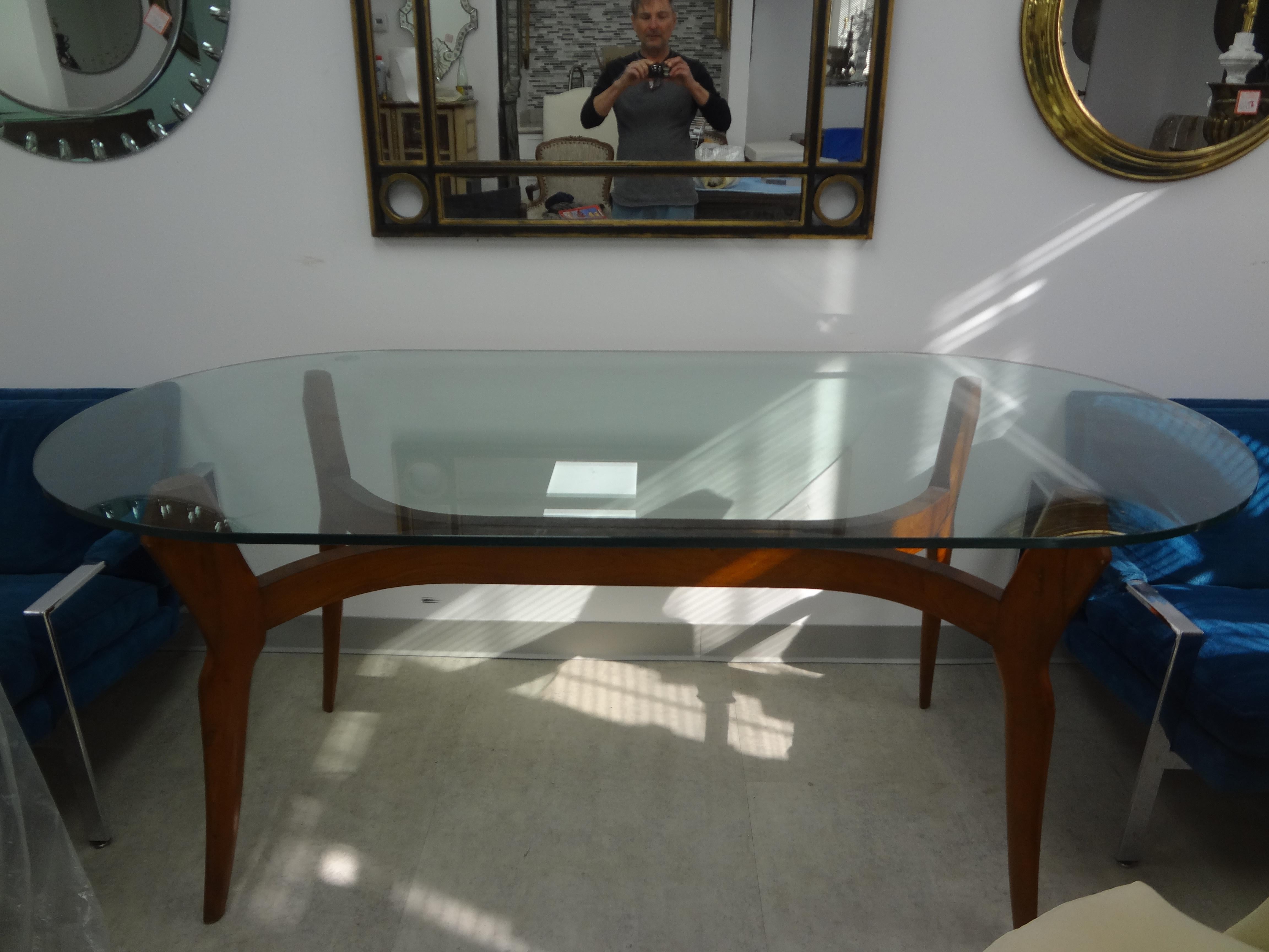 Mid-Century Modern Italian Modern Sculptural Dining Table With Glass Top For Sale