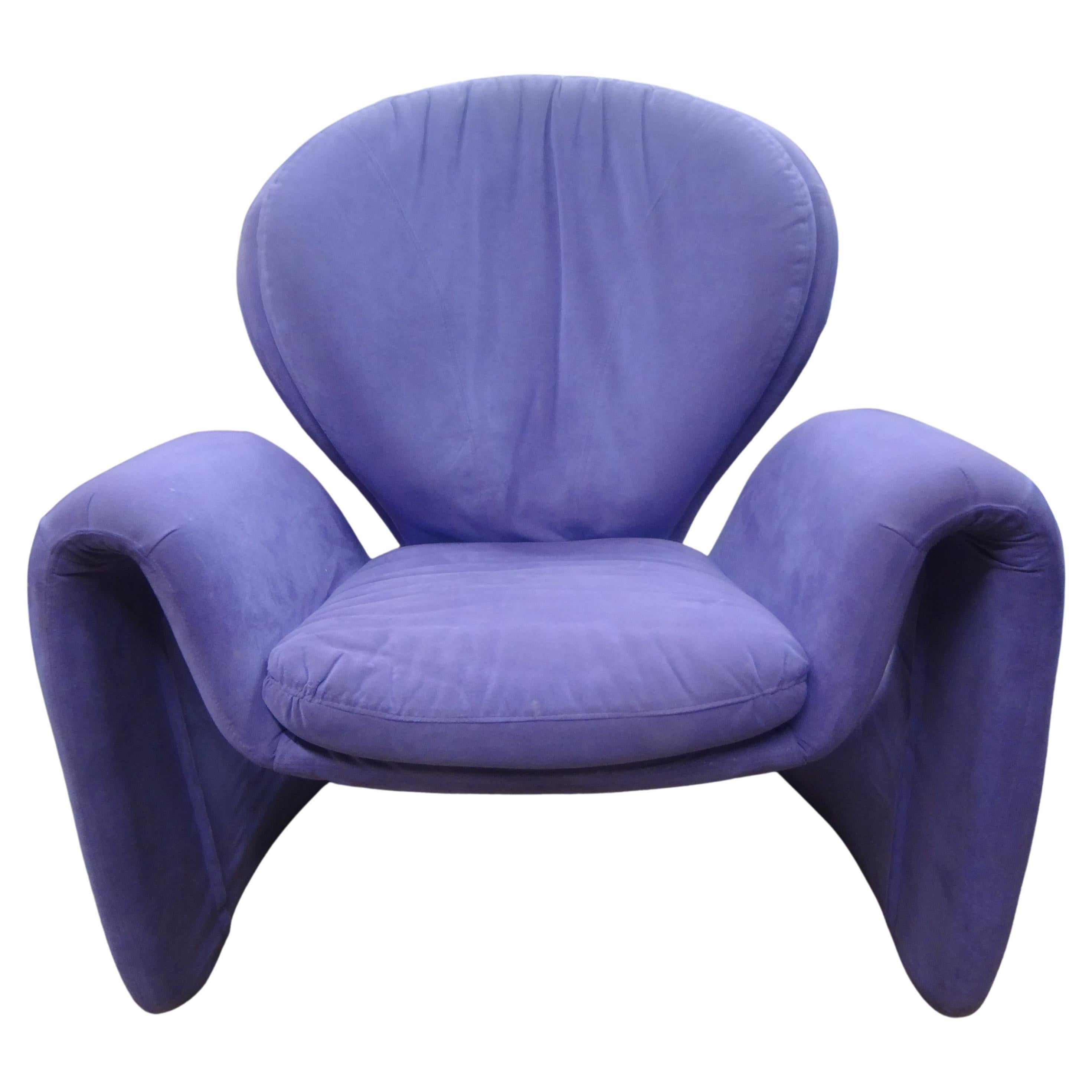 Italian Modern Sculptural Lounge Chair Attributed To Vittorio Introini  For Sale