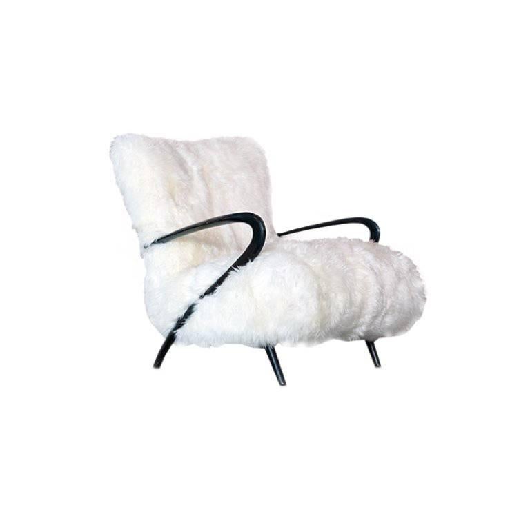 Italian Modern Sculptural Lounge White Fur Chair at 1stDibs