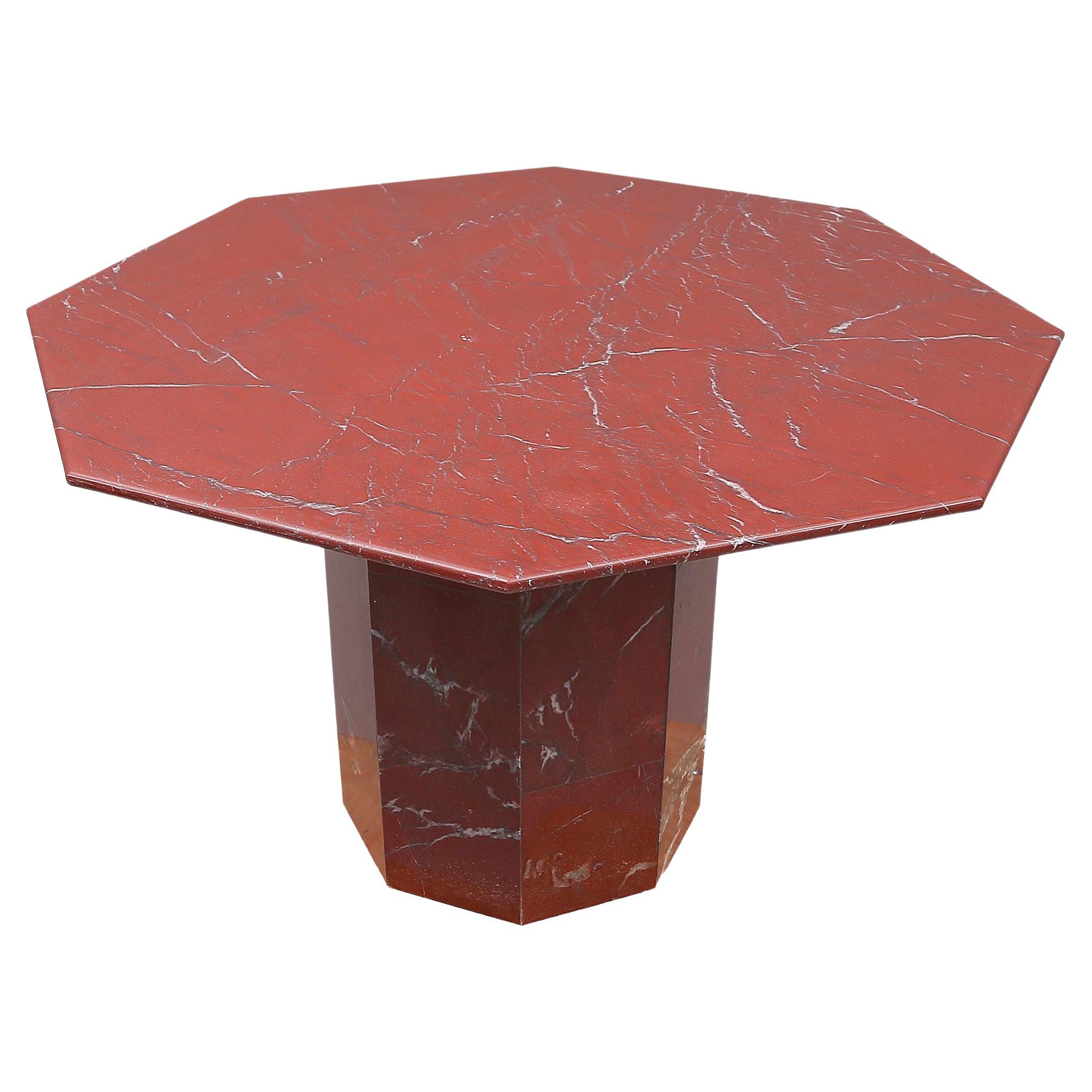 Italian Modern Sculptural Octagonal Shaped Dining Table in Marble, Made in 1970s For Sale