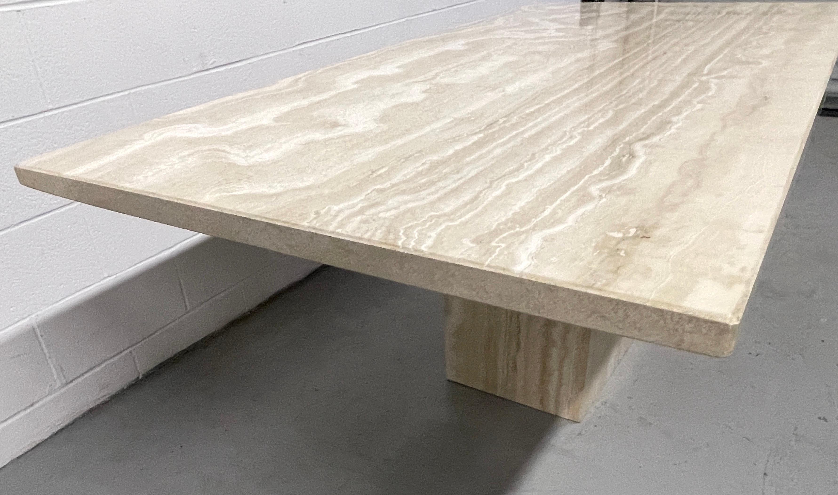 Italian Modern Sculptural Travertine Dinning Table In Good Condition For Sale In West Palm Beach, FL