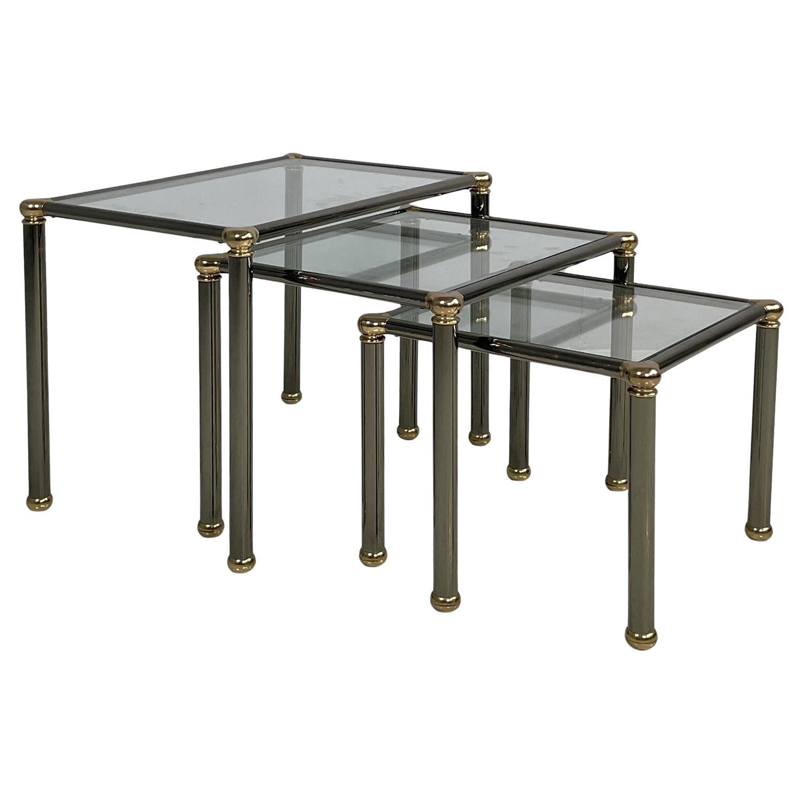 Italian modern set of coffe tables in metal and glass, 1980s For Sale