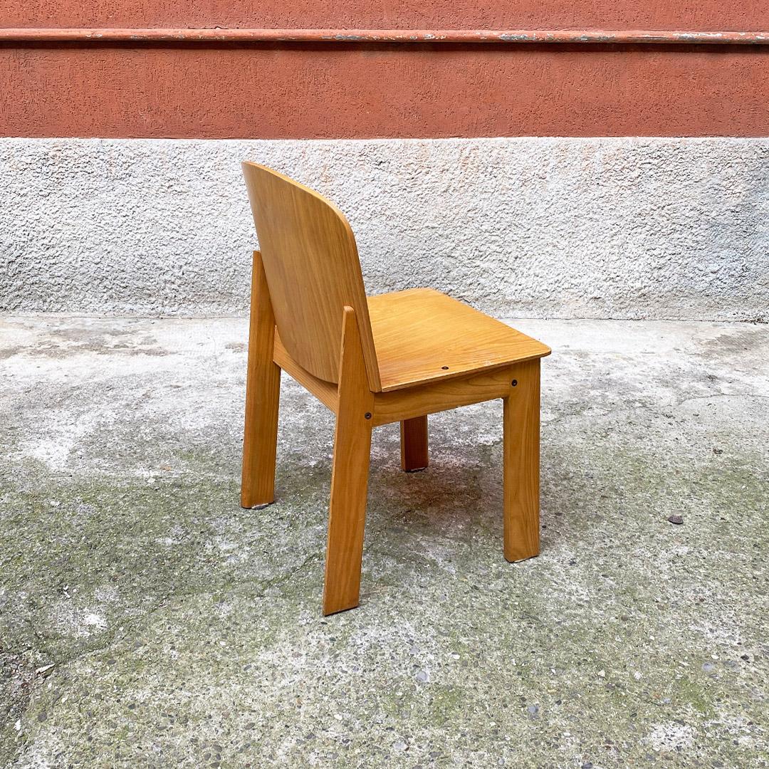 Italian Modern Set of Four Solid Wood Chairs, 1980s 2