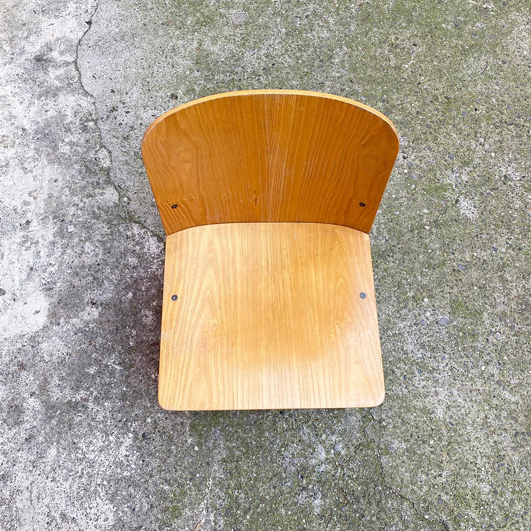 Italian Modern Set of Four Solid Wood Chairs, 1980s 3