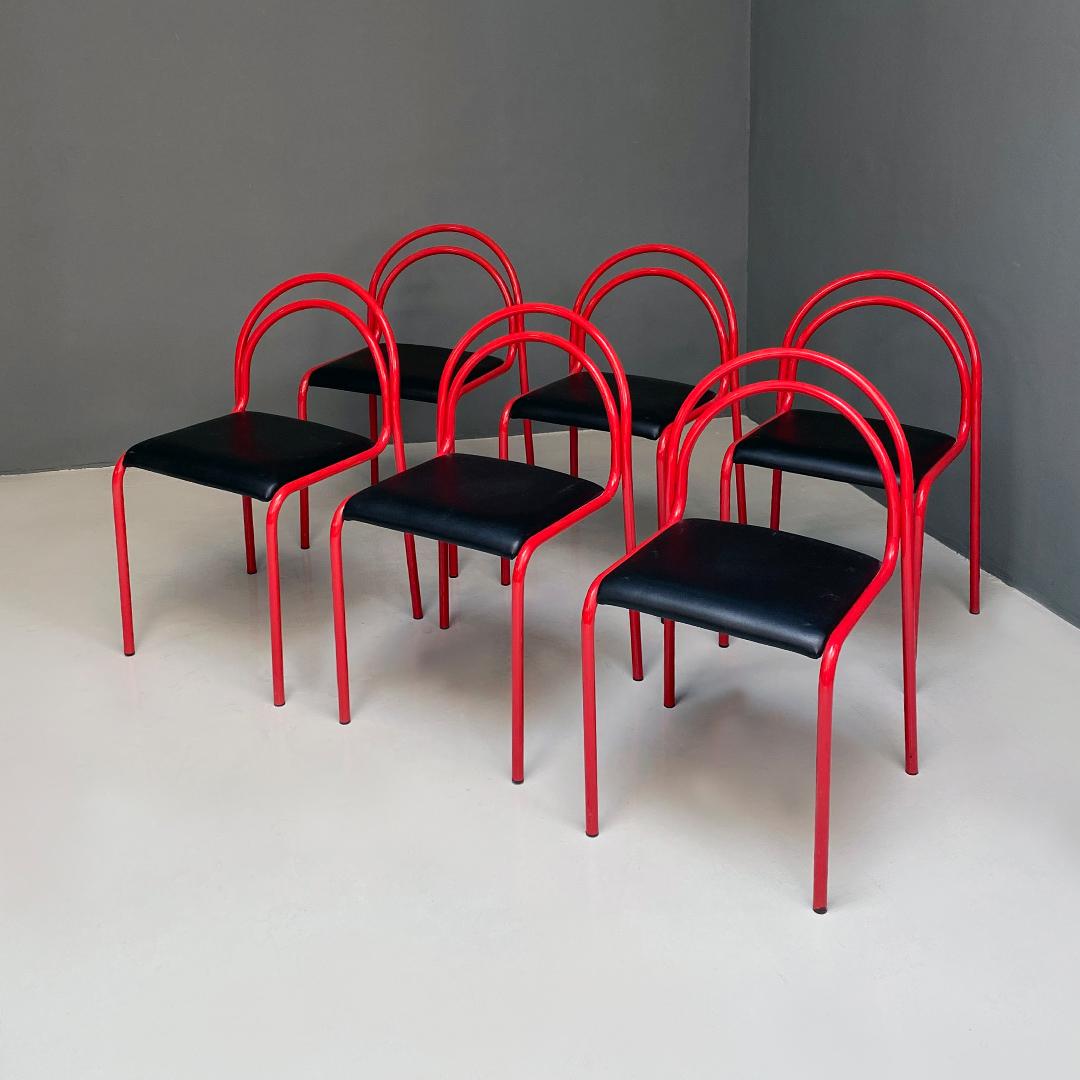 Post-Modern Italian Modern Set of Six Stackable Red Metal and Black Faux Leather Chairs 1980 For Sale