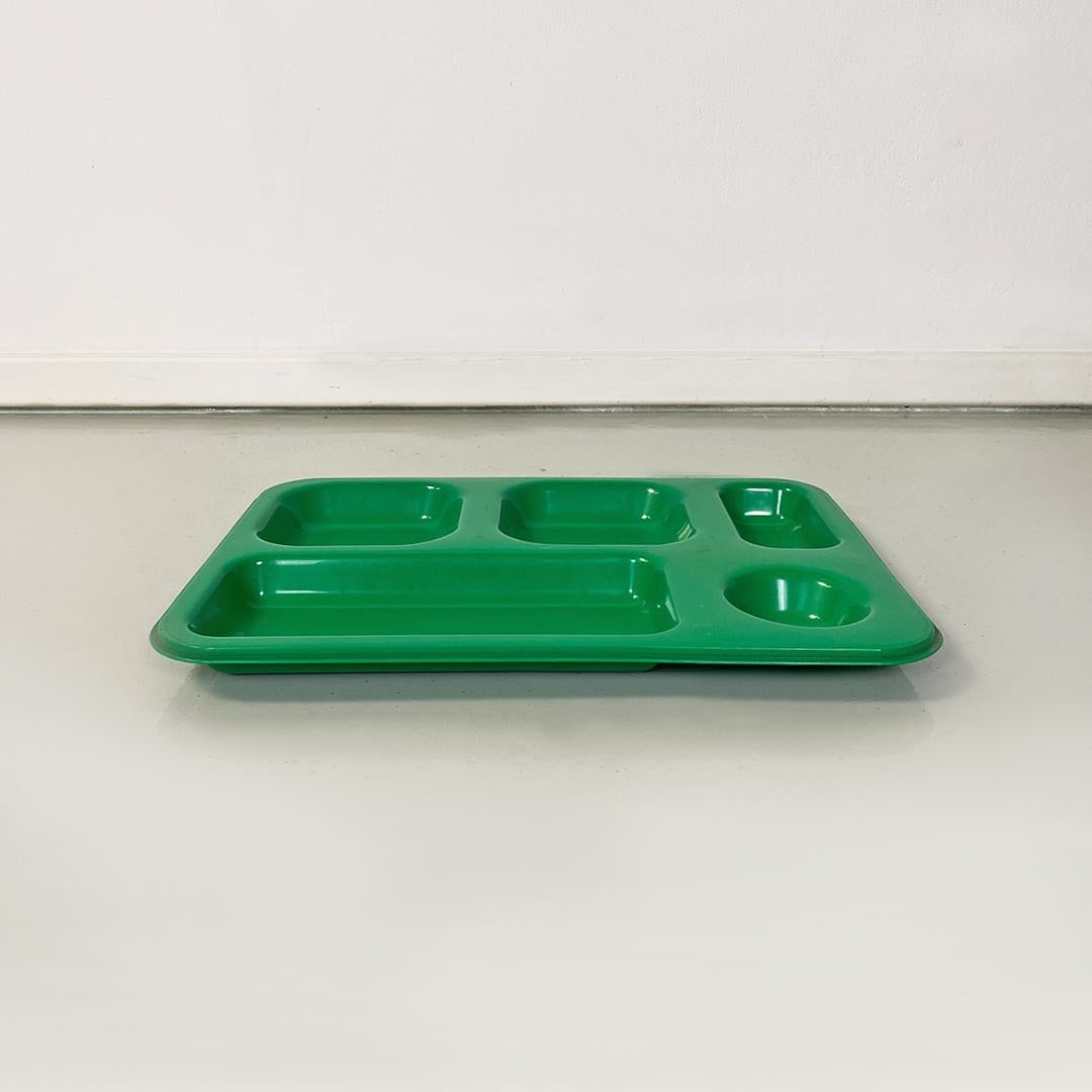 Italian Modern Set of Three Green Plastic Breakfast or Canteen Trays, 1970s 2