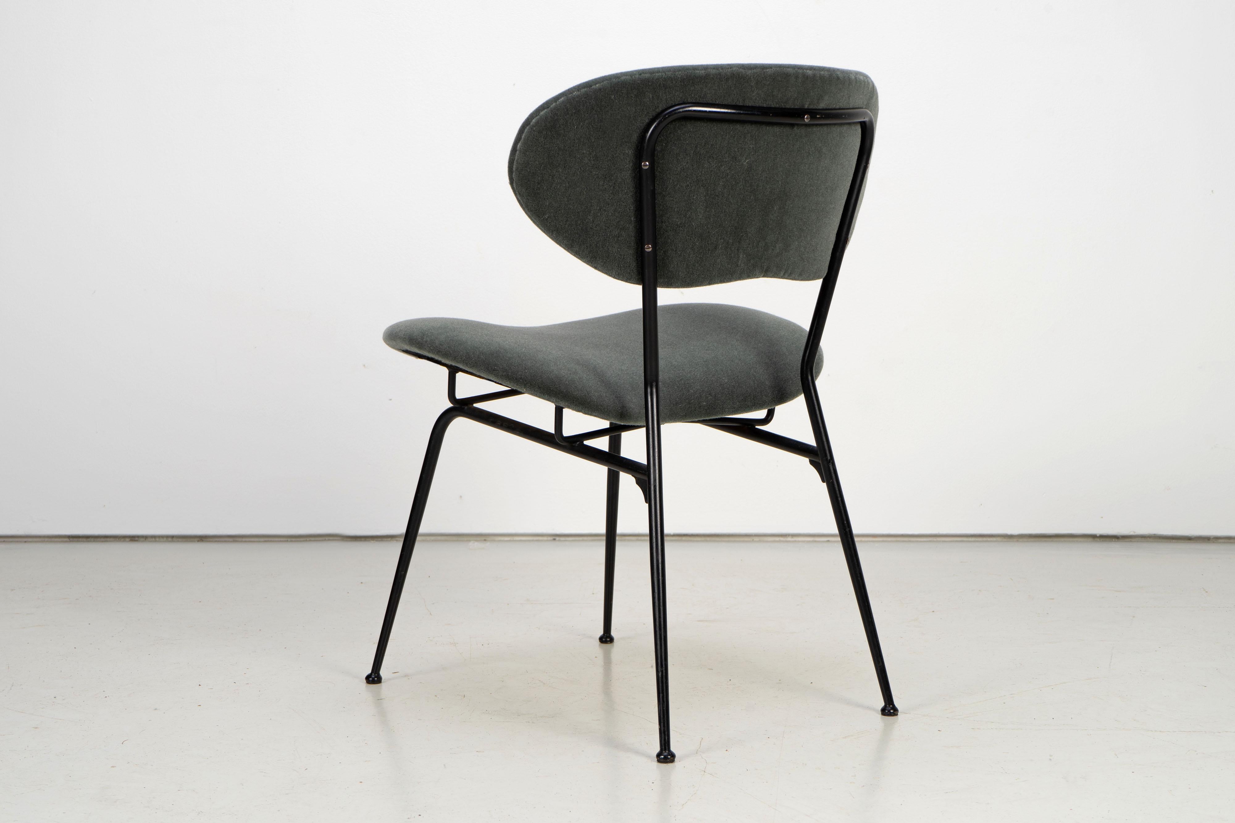 Italian Modern Side Chairs with Mohair, 1960s In Good Condition For Sale In Rosendahl, DE