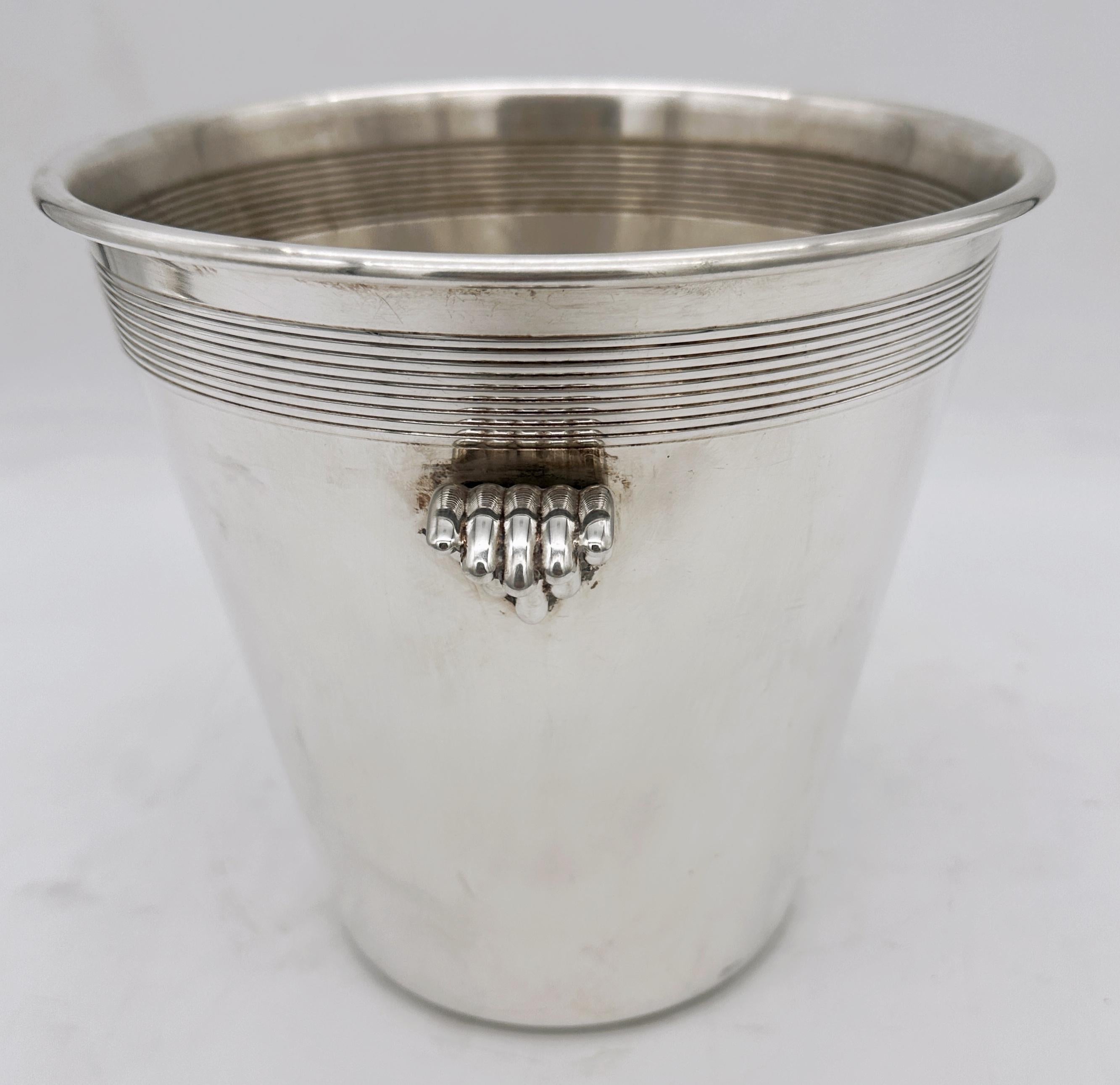 Moderna Cubitera de Vino/Champán Italiana de Doble Asa Plateada en Bueno estado para la venta en West Palm Beach, FL