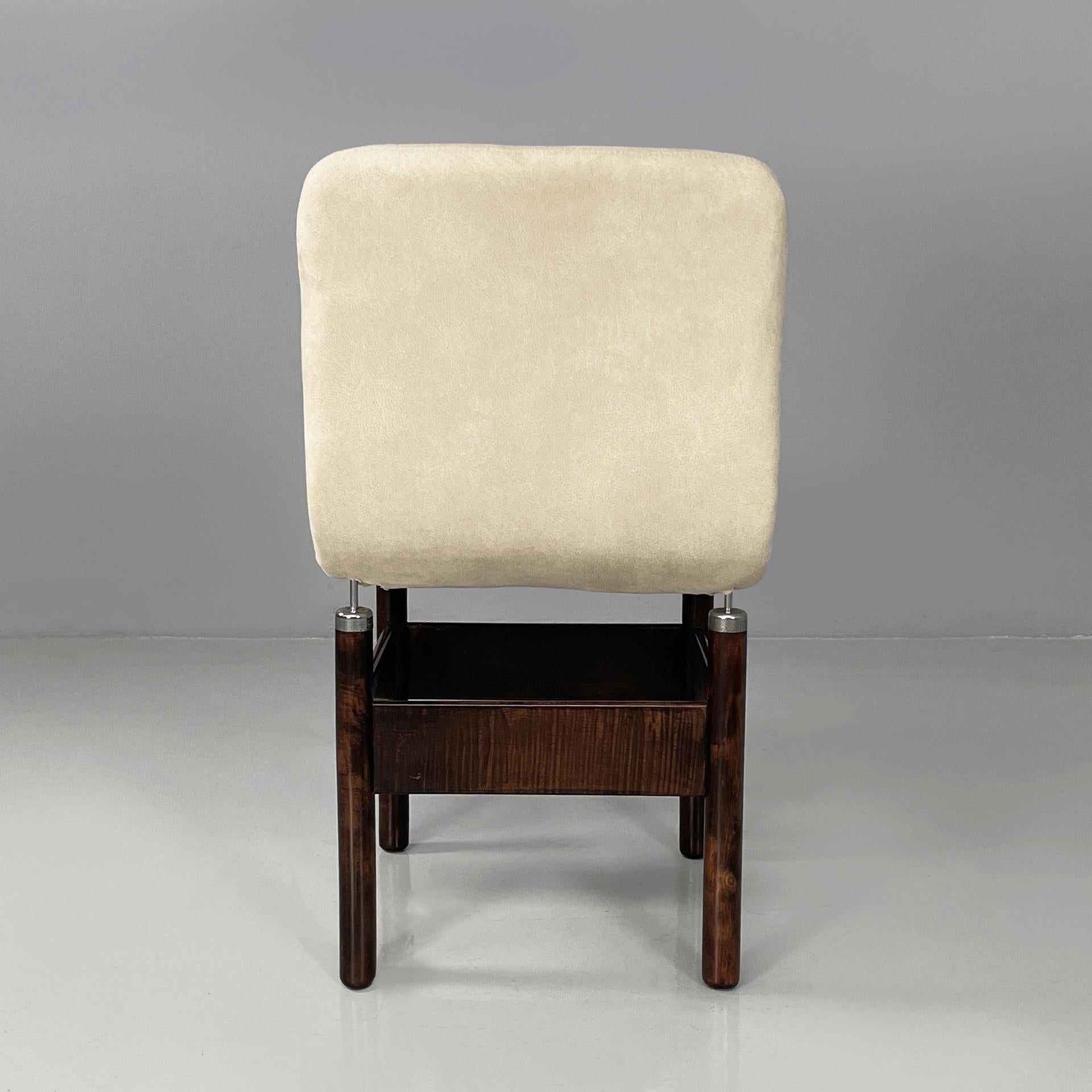 Metà XX secolo Sedie moderne italiane in legno e metallo Chelsea Introini Saporiti, anni '60 in vendita