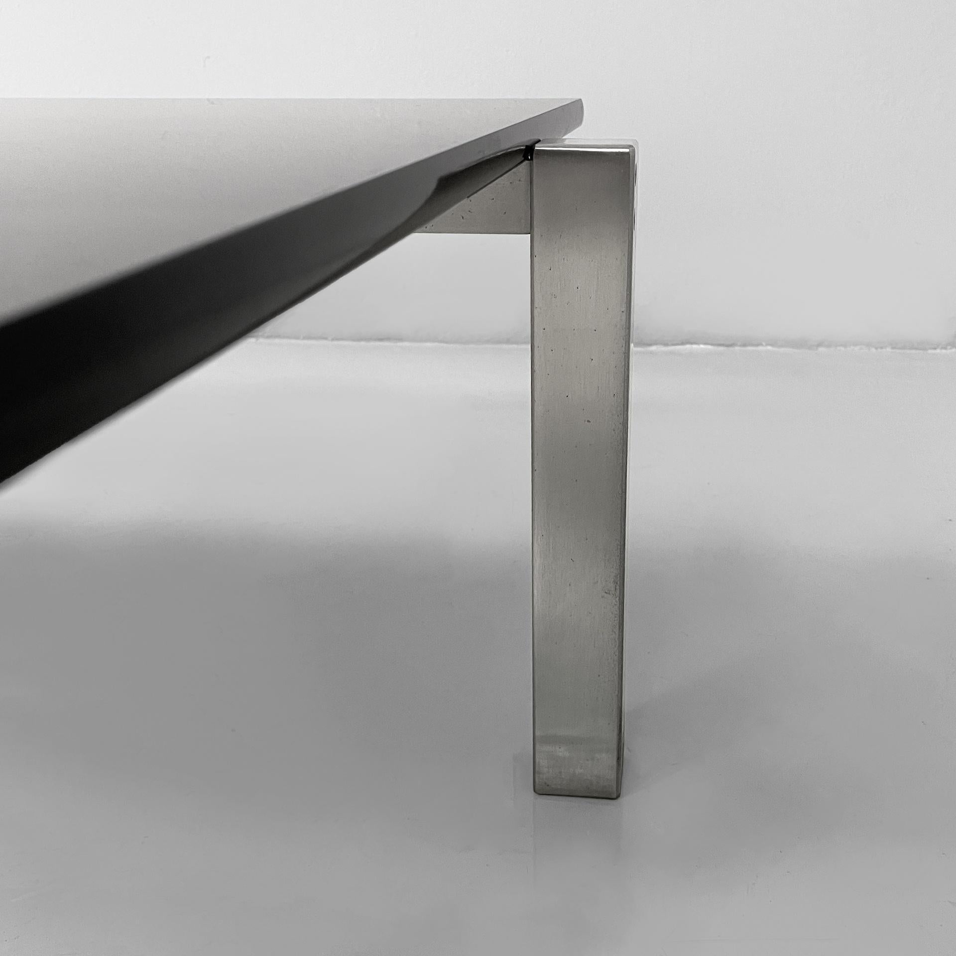 Table basse moderne italienne en verre fumé et acier par Formanova, années 1970. en vente 10