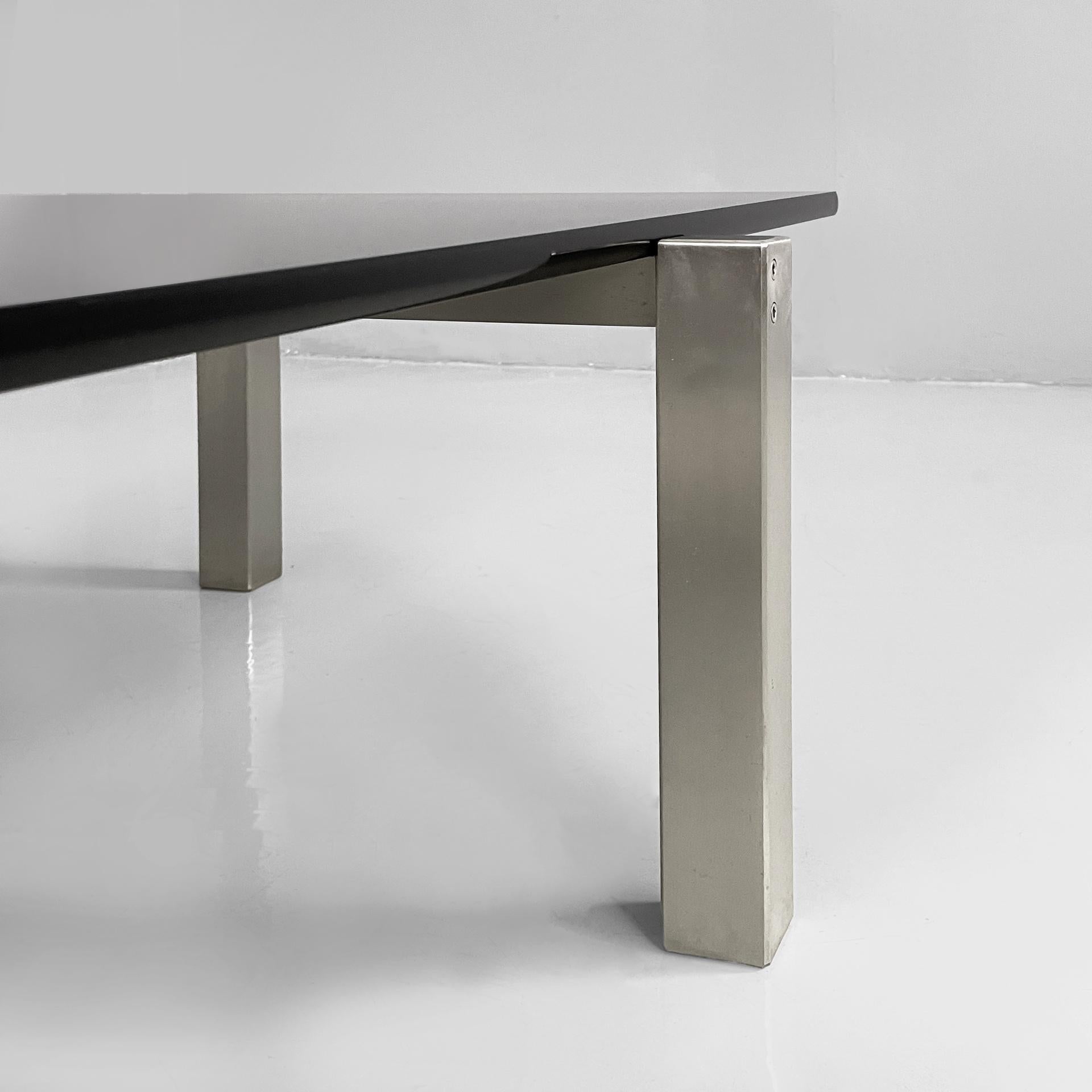 Table basse moderne italienne en verre fumé et acier par Formanova, années 1970. en vente 11