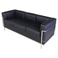 Italian Modern Sofa LC2 by Le Corbusier Jeanneret and Perriand for Cassina, 1980