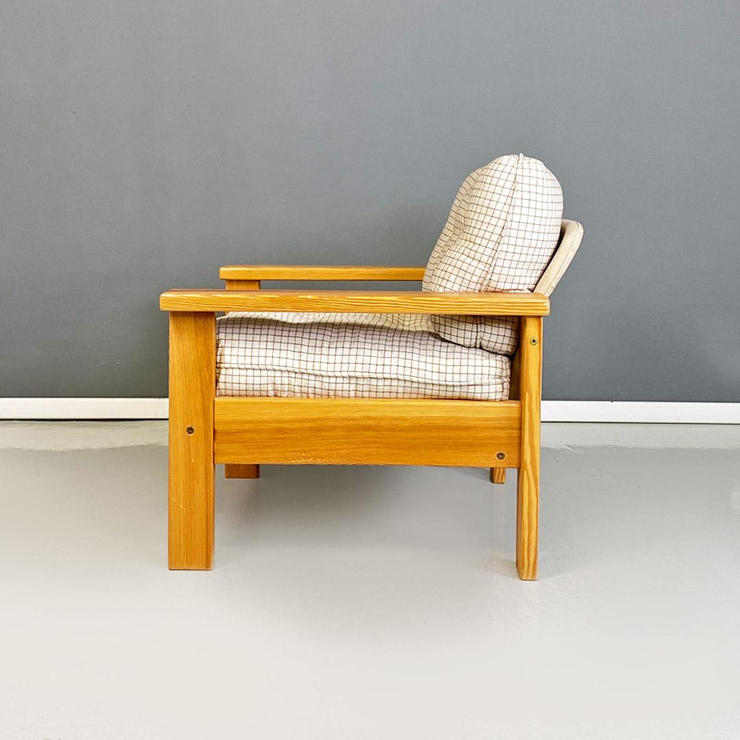 Italian Modern Solid Wood and Checkered Black and White Fabric Armchair, 1970s For Sale 1