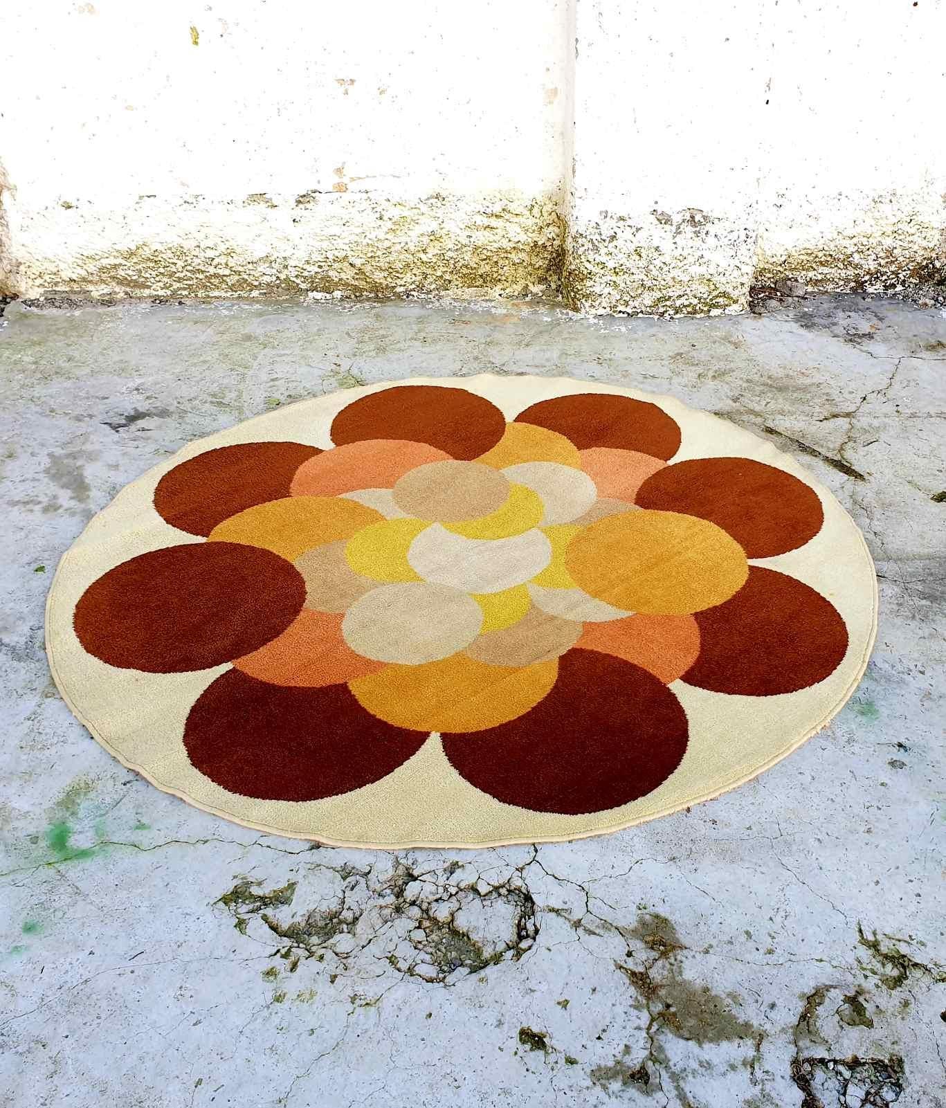 Alfombra redonda italiana Modern Space Age, Italia años 70 Lana en venta
