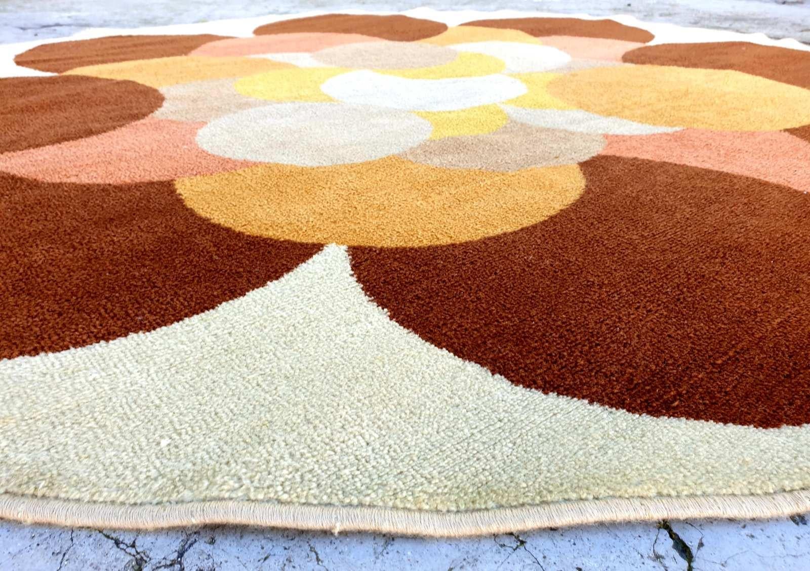 Alfombra redonda italiana Modern Space Age, Italia años 70 en venta 2