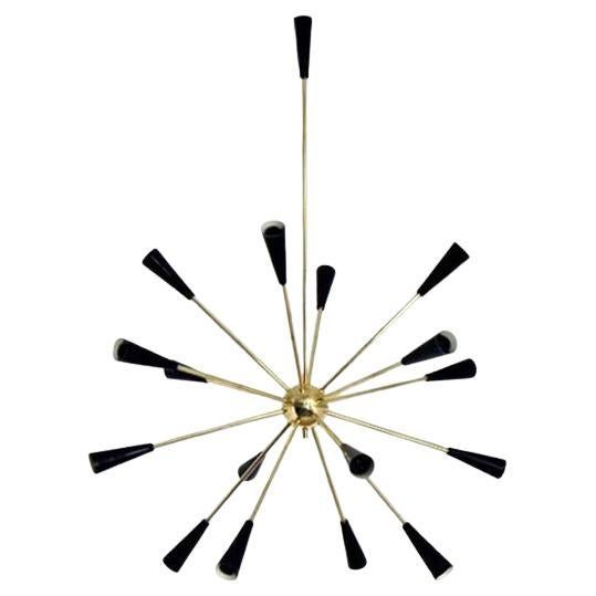 Lampadario Sputnik moderno in ottone e smalto di Fabio Ltd