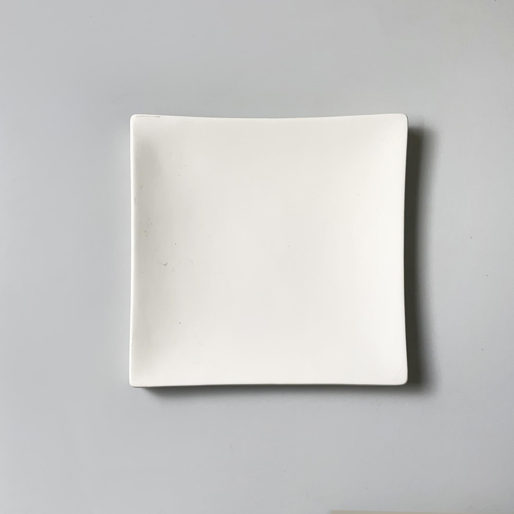 Moderno Centrotavola quadrato moderno italiano in ceramica bianca, anni '60