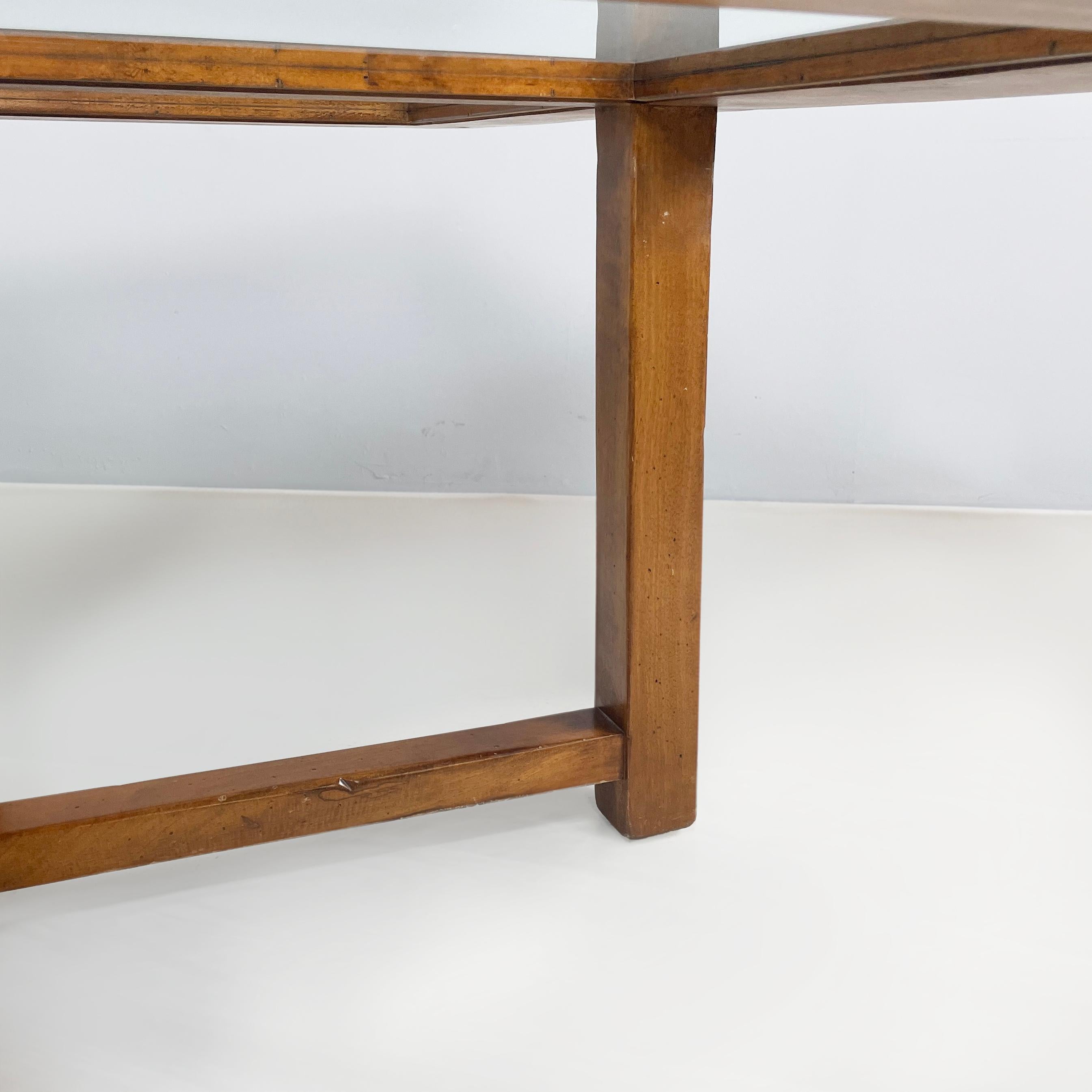Italian modern Square coffee table in wood and glass, 1980s For Sale 8