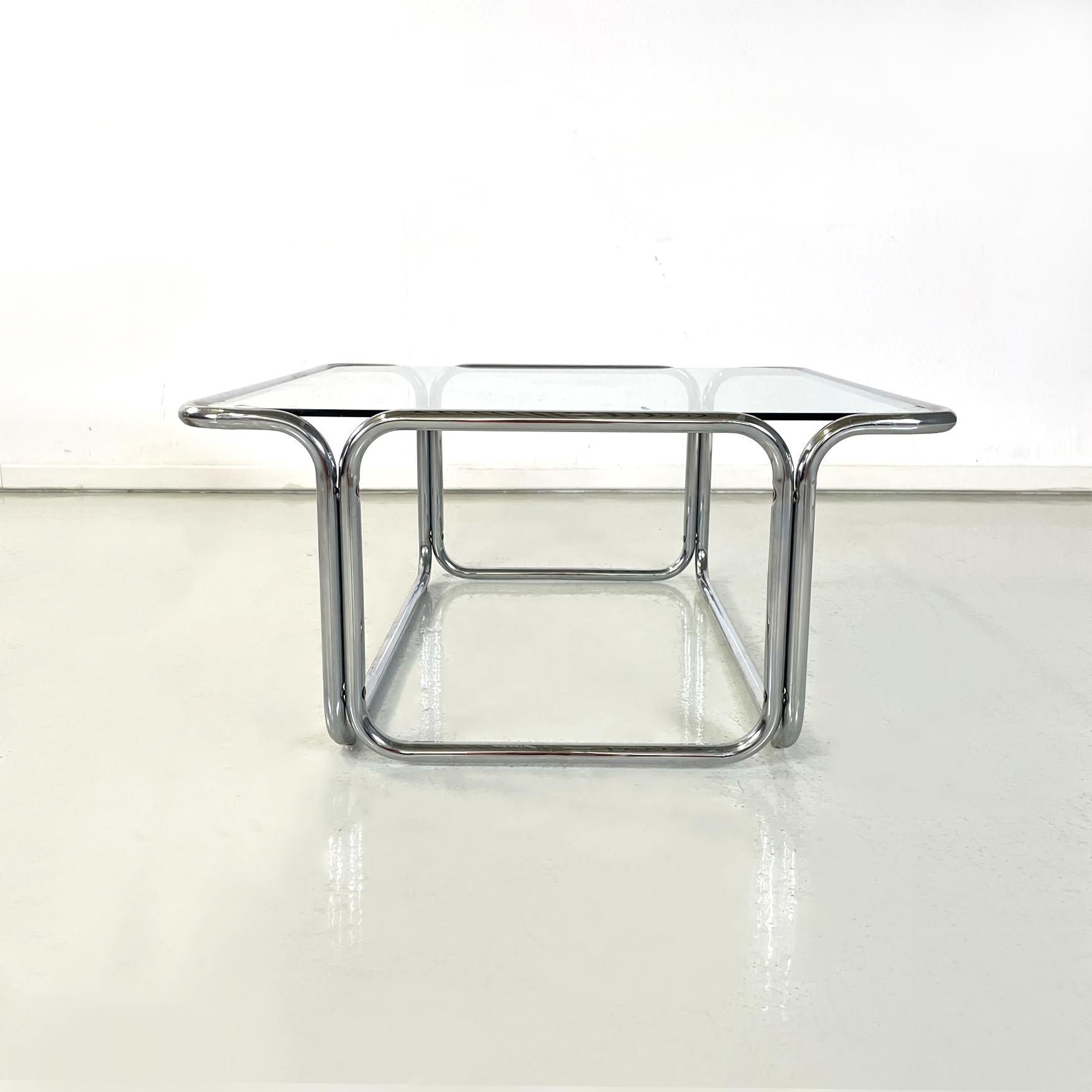 Italian modern Square Coffee tables in glass and chromed steel, 1970s In Good Condition For Sale In MIlano, IT